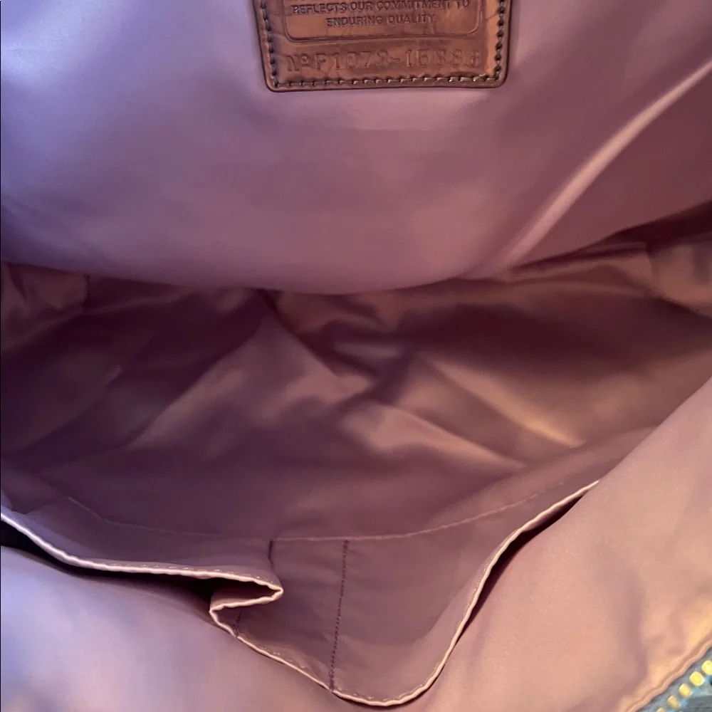 Coach POPPY Lavender to Purple New York City Skyline Tote with Wristlet GUC - Picture 13 of 17